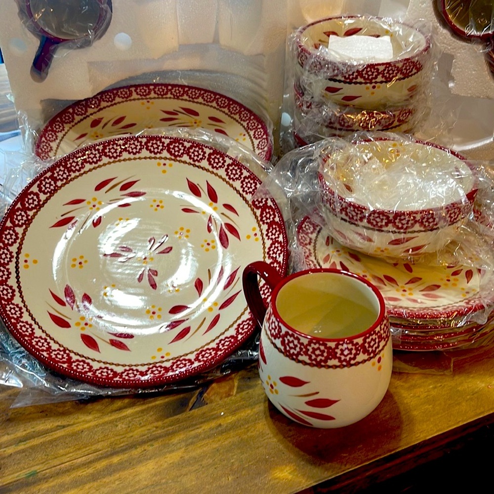 Kitchen ware